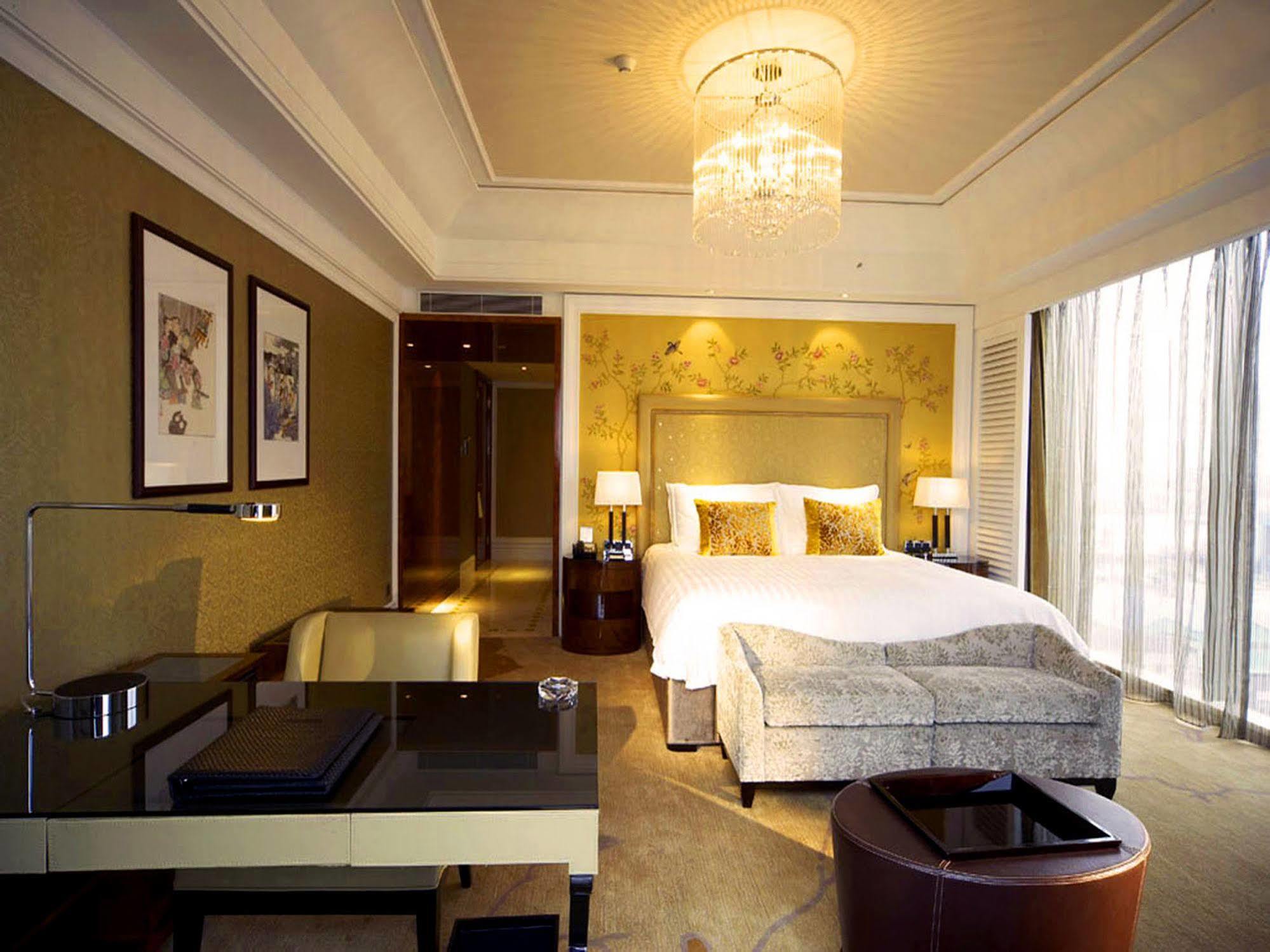 ホテル ウィンダム グランド プラザ ロイヤル オリエンタル シャンハイ 上海市 部屋 写真