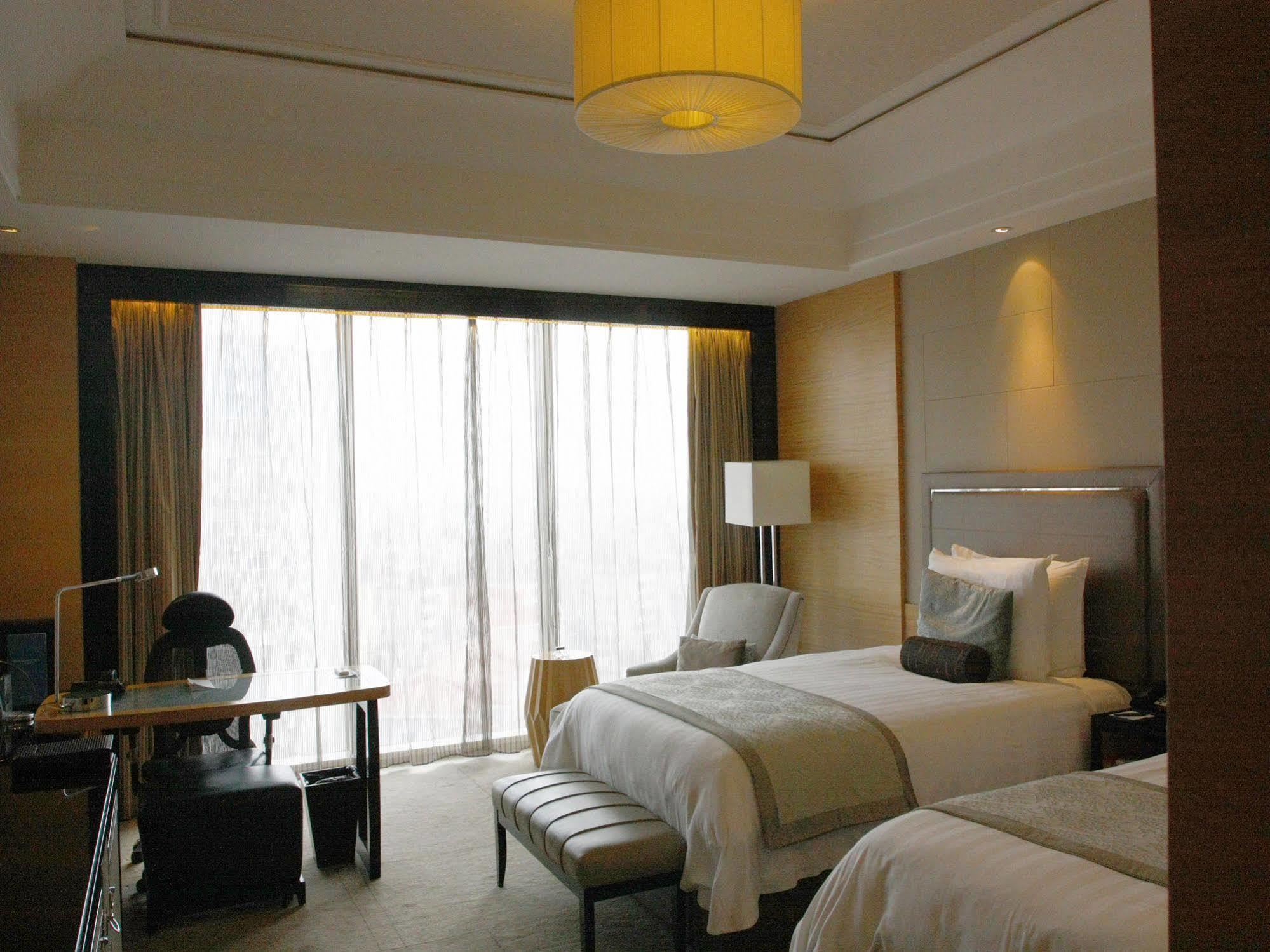 ホテル ウィンダム グランド プラザ ロイヤル オリエンタル シャンハイ 上海市 エクステリア 写真